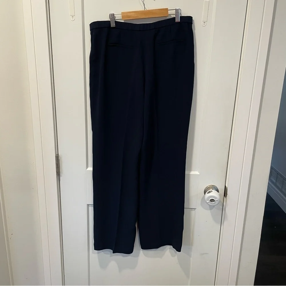 Pendleton Women Dress Pants Size 12P Navy Blue Flat Front Flowy Career Petite
